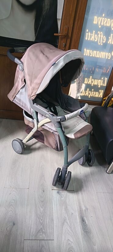 Gəzinti arabaları: Klassik gəzinti arabası, İşlənmiş, Cins: Oğlan, Yaş: 1-6 ay, Ünvandan götürmə — 8