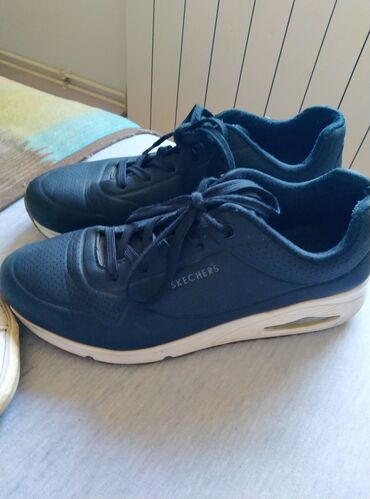 premiata patike n sport: Skechers, 41, bоја - Crna na lalafo.rs premiata patike n sport: Skechers, 41, bоја - Crna