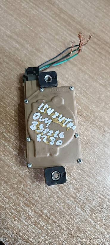 key maker: Замок двери Isuzu Б/у, Оригинал, Япония — 2