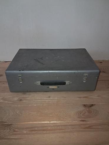 şuba alıram: Material Aliminium !!! Olcu : 57 x 37 x 17 Sm !!! SUMQAYITDADI !!! 20 — 1