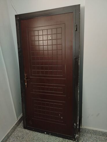 sef qaplar: Seyf qapi
140azn
Bayil 7717 leli