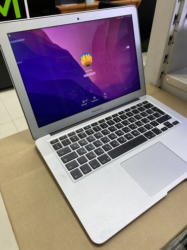 Ноутбуки: Ноутбук, Apple, 8 ГБ ОЗУ, Intel Core i5, 13.3 ", Б/у, Для несложных задач