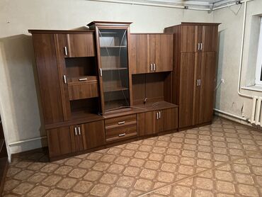 купить коммерческое помещение бишкек: 120 м², 3 комнаты, Утепленный, Парковка, Забор, огорожен