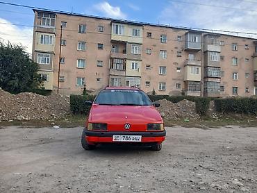 Volkswagen Passat Variant: 1992 г., 1.8 л, Механика, Бензин, Универсал
