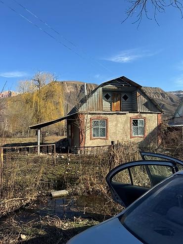 Продажа коттеджей и домов: Красная книга. 45 км от Бишкека. доезжаю с центра Бишкека (район ТЭЦ) — 7