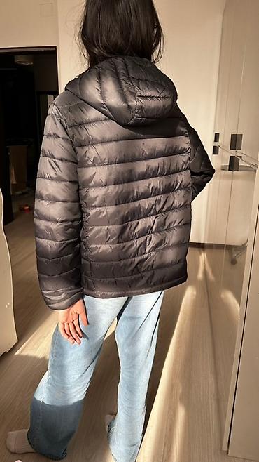 pull and: Деми б/у куртка-пуховик с капюшоном, черного цвета бренда Pull and — 1