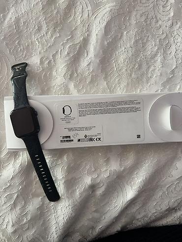 Apple Watch: Apple Watch Series 8 (модель A2771), размер 45 мм, версия GPS. - — 4