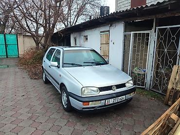 авто ижара: Volkswagen Golf: 1993 г., 1.6 л, Кол менен иштөөчү, Бензин, Хетчбек — 1