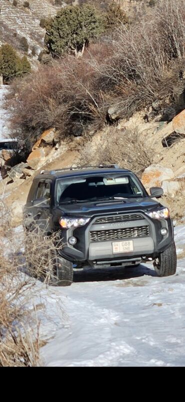 Toyota: Toyota 4Runner: 2018 г., 4 л, Автомат, Газ, Внедорожник
