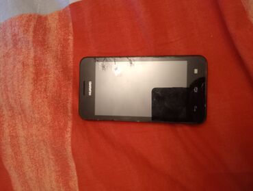 Samsung: Biri 10 AZN — 8