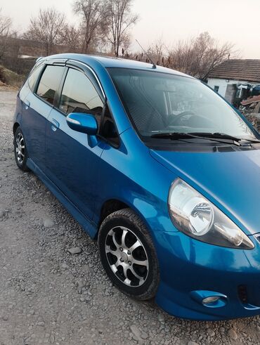 степ машина бишкек: Honda Jazz: 2006 г., 1.4 л, Механика, Бензин, Хэтчбэк