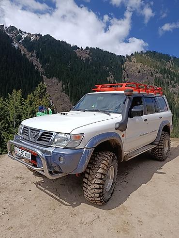 w211 e270: Nissan Patrol: 2001 г., Внедорожник — 1
