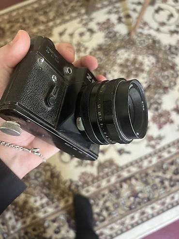 Фото и видеокамеры: Zenit TTL 35mm plyonka fotoaparatı - Ob’yektiv: Helios‑44M 58mm f/2 — 6