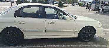 sonata 2013: Hyundai Sonata sedan - Korpus: ağ rəng, 4 qapı, aerodinamik kuzov — 3