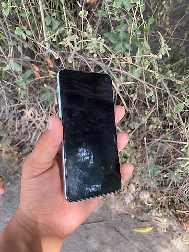 galaxy s20: Samsung Galaxy S10e, Б/у, 128 ГБ, цвет - Голубой, 1 SIM, 2 SIM — 2
