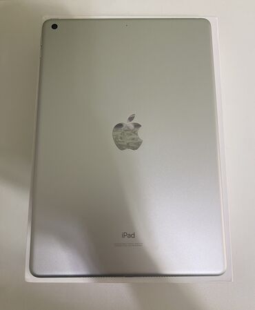 ipad 7: IPad 7th generation. Heç bir problemi yoxdur.Sadəcə üst şüşəsi