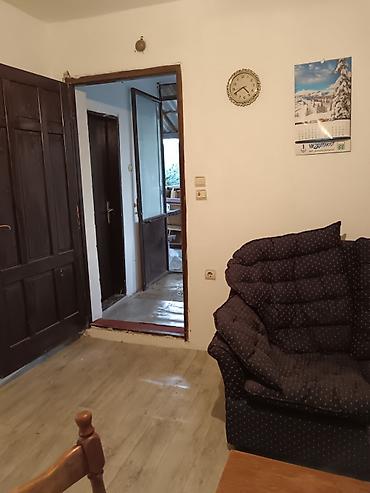 novogradnja stanovi ub: Dvosoban namešten stan – dnevna i spavaća soba, trpezarija, predsoblje — 2