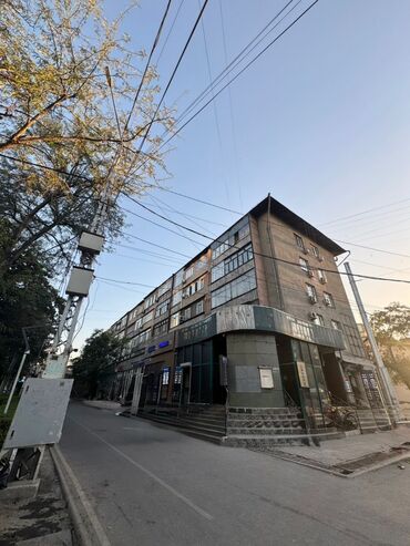 теплый дом: 2 комнаты, 55 м², Индивидуалка, 3 этаж, Евроремонт