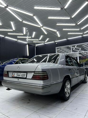 мерседес w124 e500 волчок купить в японии: Mercedes-Benz W124: 1992 г., 3 л, Механика, Дизель, Седан