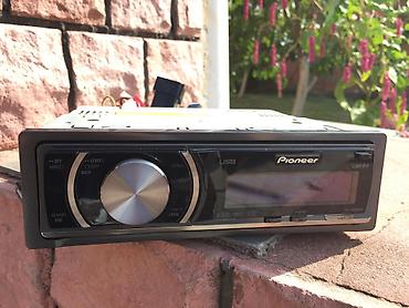 Магнитолдор: PiONEER DEH 6000 UB циклоп в хорошем состоянии. всё работает — 1