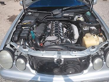 Mercedes-Benz: Mercedes-Benz E-Class: 2000 г., Бензин, Универсал — 14