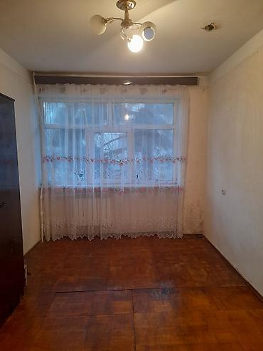 Mənzil kirayələyirəm: 4 otaqlı, 80 kv. m — 6