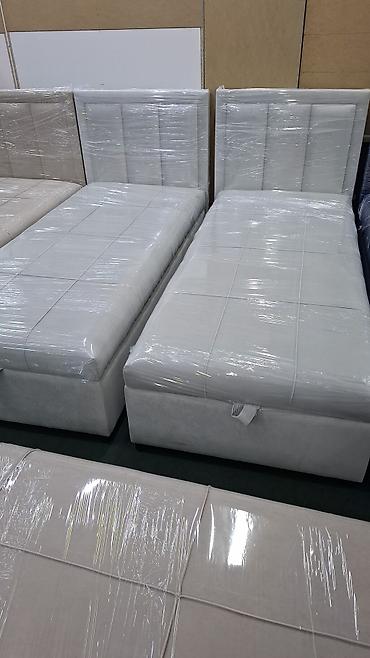 Односпальные кровати: Односпальная кровать, Новый, С мягким изголовьем, длина - 2 см — 10