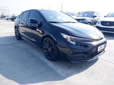 Toyota: Toyota Corolla: 1.8 l | 2023 il Sedan — 4