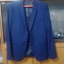 одежда оверсайз: Почти новый Почти новый - Мужской пиджак BOSSER LUX, классического at lalafo.kg одежда оверсайз: Почти новый Почти новый - Мужской пиджак BOSSER LUX, классического