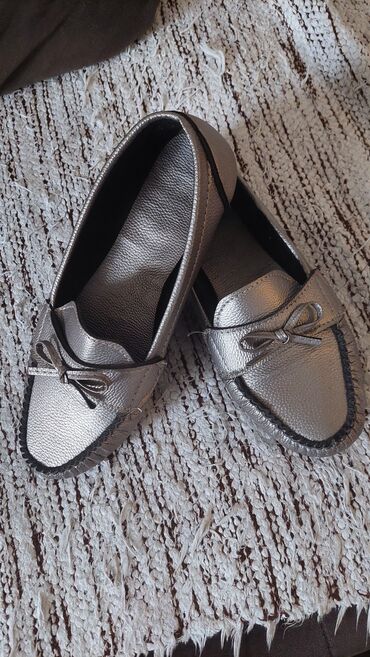 mokasina: Loafers, Safran, 40