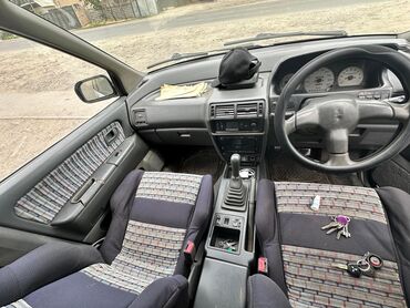 mitsubishi rvr 1997: Mitsubishi RVR: 1995 г., 2 л, Механика, Бензин