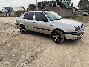 wolksvagen vento: Volkswagen Vento: 1992 г., 1.8 л, Механика, Бензин, Седан — 3