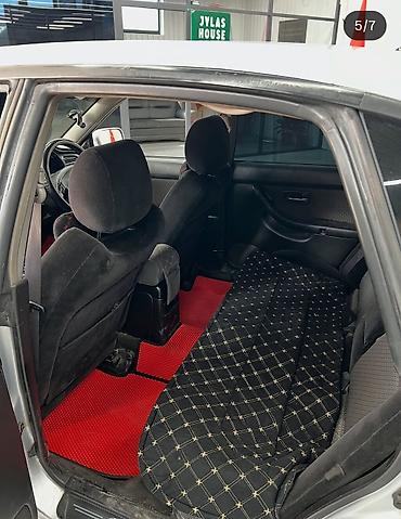 Продажа авто: Subaru Legacy: 2002 г., 2 л, Бензин, Седан — 5