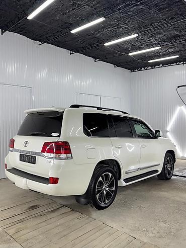 Toyota: Toyota Land Cruiser: 2019 г., 5.7 л, Автомат, Бензин, Внедорожник — 6