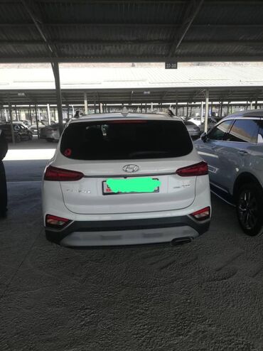 фаст фуд на колесах купить бу: Hyundai Santa Fe: 2019 г., 2 л, Автомат, Бензин, Кроссовер