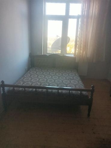 gunəslidə kirayə: Kirayə verilir: mebellı 1 otaqlı mənzil - mətbəxi, 1 otaqı, - Mebel — 4