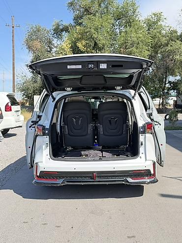 тайота хилюкс: Toyota Sienna: 2023 г., 2.5 л, Автомат, Гибрид, Минивэн — 6