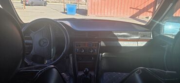 машины минивен: Mercedes-Benz E-Class: 1994 г., 2 л, Механика, Бензин, Седан