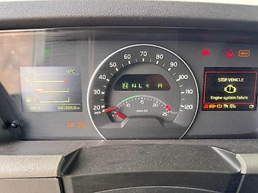 Прицепы и полуприцепы: Прицеп, Volvo, Шторный, от 12 т, Б/у at lalafo.kg — 26 Прицепы и полуприцепы: Прицеп, Volvo, Шторный, от 12 т, Б/у — 26