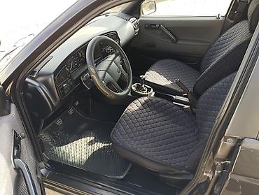 pass: Volkswagen Passat Variant: 1990 г., 1.8 л, Механика, Бензин, Универсал — 8