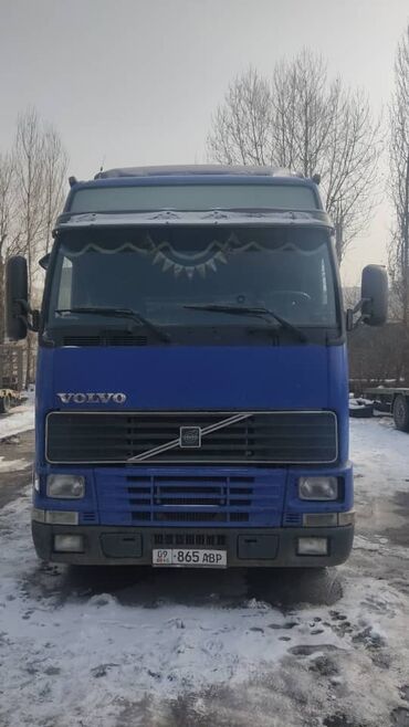 грузовики volvo: Грузовик, Volvo, Стандарт, Б/у