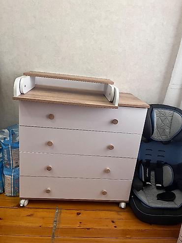 Продаётся детский пеленальный столик-комод 2-в-1 в хорошем состоянии lalafo.az -da Продаётся детский пеленальный столик-комод 2-в-1 в хорошем состоянии