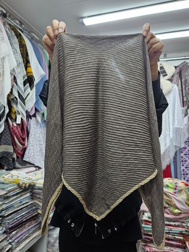 Платки: Платок, Осень-весна, С узорами — 18