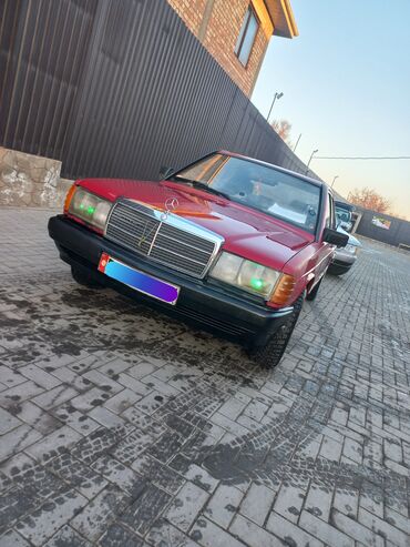 джон дир: Mercedes-Benz 190: 1982 г., 2 л, Механика, Бензин, Седан