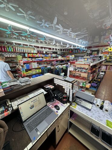 продам бизнес автомойку: Продажа бизнеса Магазин, Вместе с: База клиентов и поставщиков, Оборудование и мебель, Программное обеспечение и IT-инфраструктура
