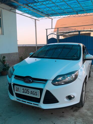 авто обмен участок: Ford Focus: 2012 г., 1.6 л, Механика, Бензин, Седан