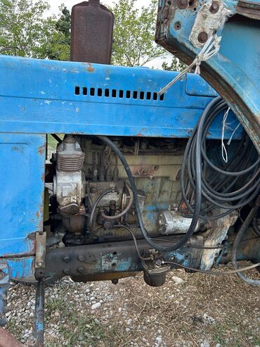 Traktorlar: Traktor Belarus (MTZ) MTZ80, 1989 il, 80 at gücü, motor 8 l, İşlənmiş -da lalafo.az — 11 Traktorlar: Traktor Belarus (MTZ) MTZ80, 1989 il, 80 at gücü, motor 8 l, İşlənmiş — 11