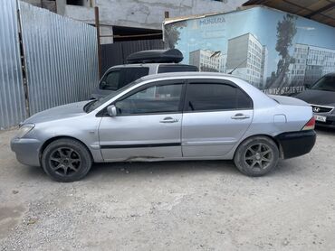 Mitsubishi: Mitsubishi Lancer: 2007 г., 1.3 л, Механика, Бензин, Седан