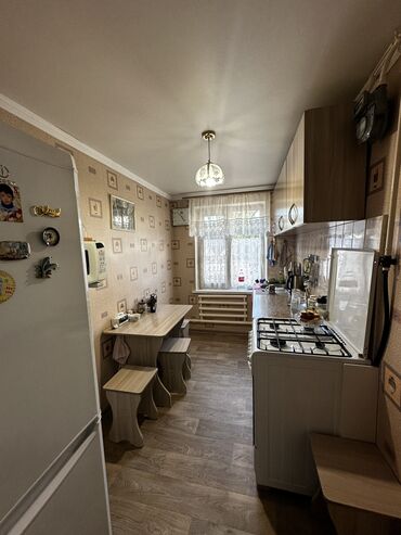 Продажа домов: Полдома, 69 м², 3 комнаты, Собственник — 6