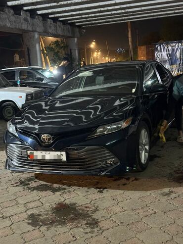 Toyota: Toyota Camry: 2018 г., 2.4 л, Типтроник, Бензин, Седан